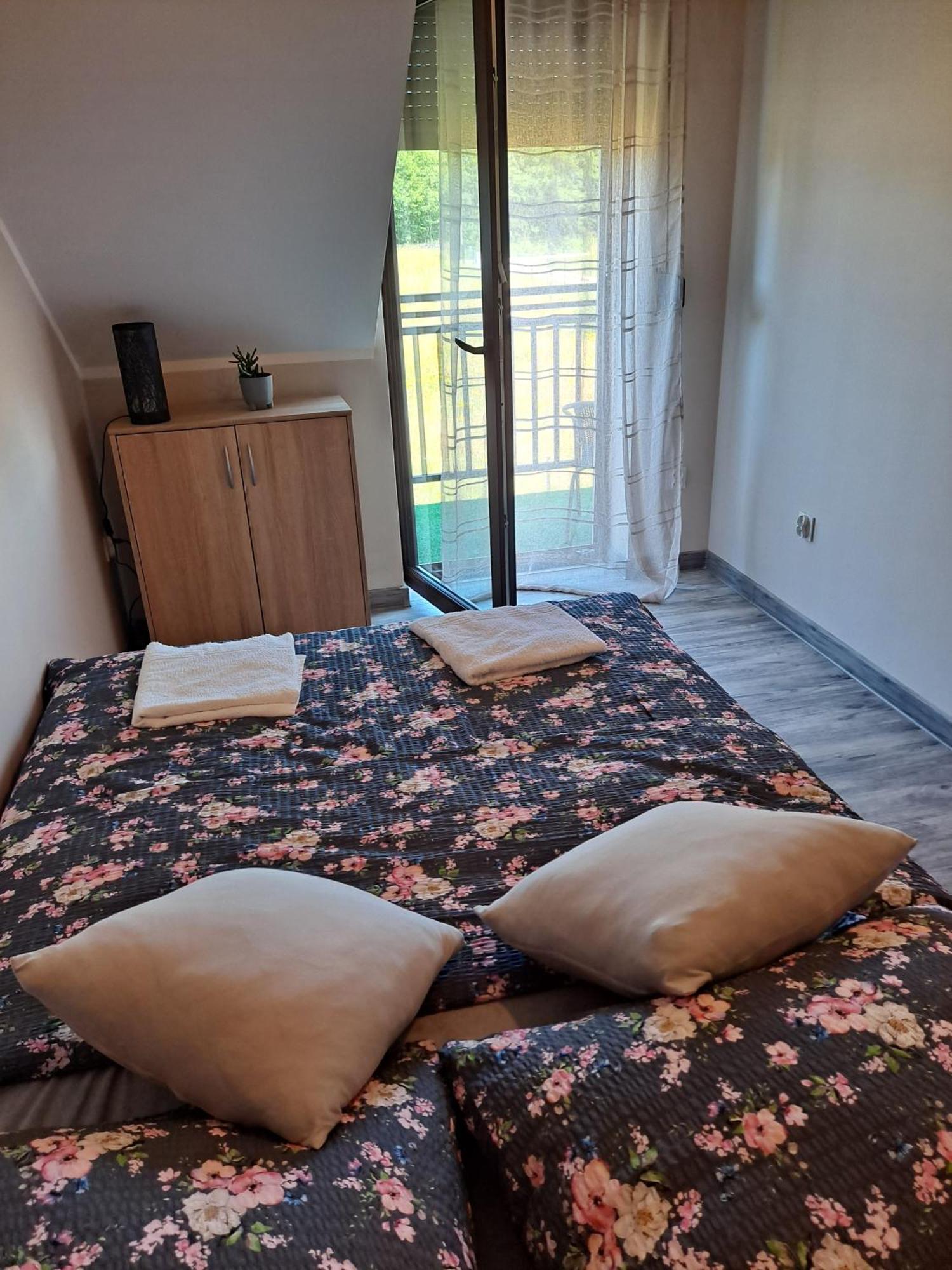 Zlote Gaski Bagian luar foto